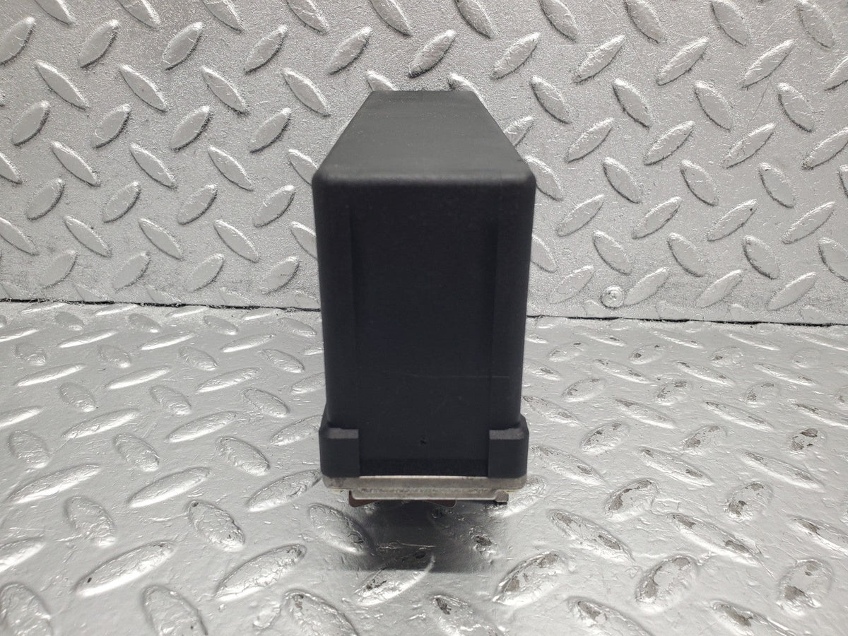 51331 Mercedes-Benz W126 ABS Control Unit Bosch A0055452132 0265101018