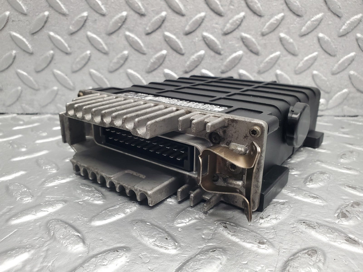 51318 Mercedes-Benz W124 Engine Control Unit ECU Bosch A0065457732 0280800262
