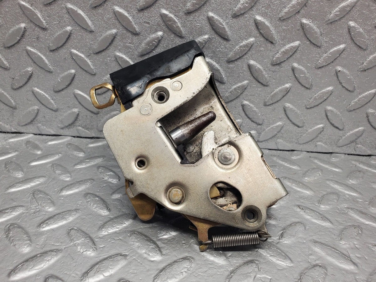 49537 Mercedes-Benz C123 Coupe Left Door Lock Mechanism A1237230308