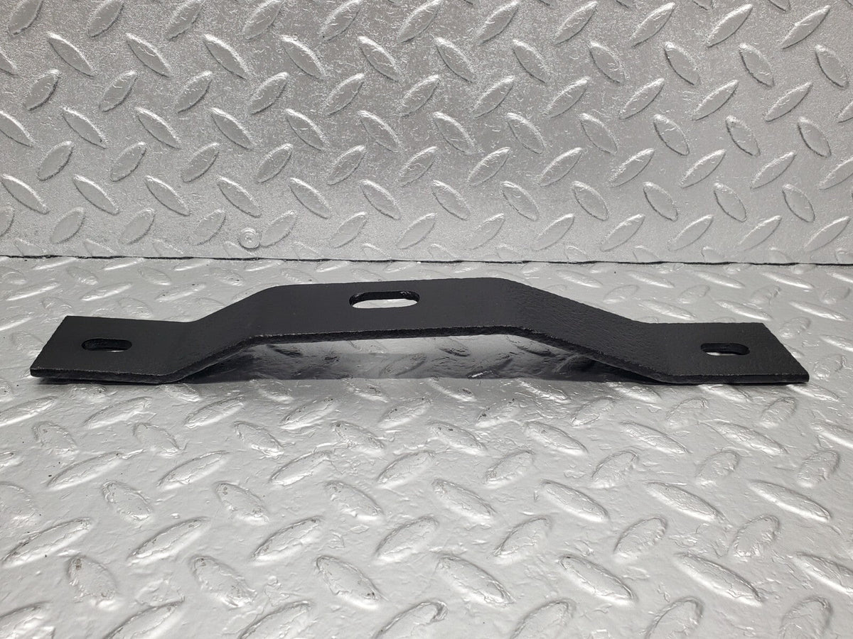 48568 Mercedes-Benz W108 Front Right Bumper Bracket