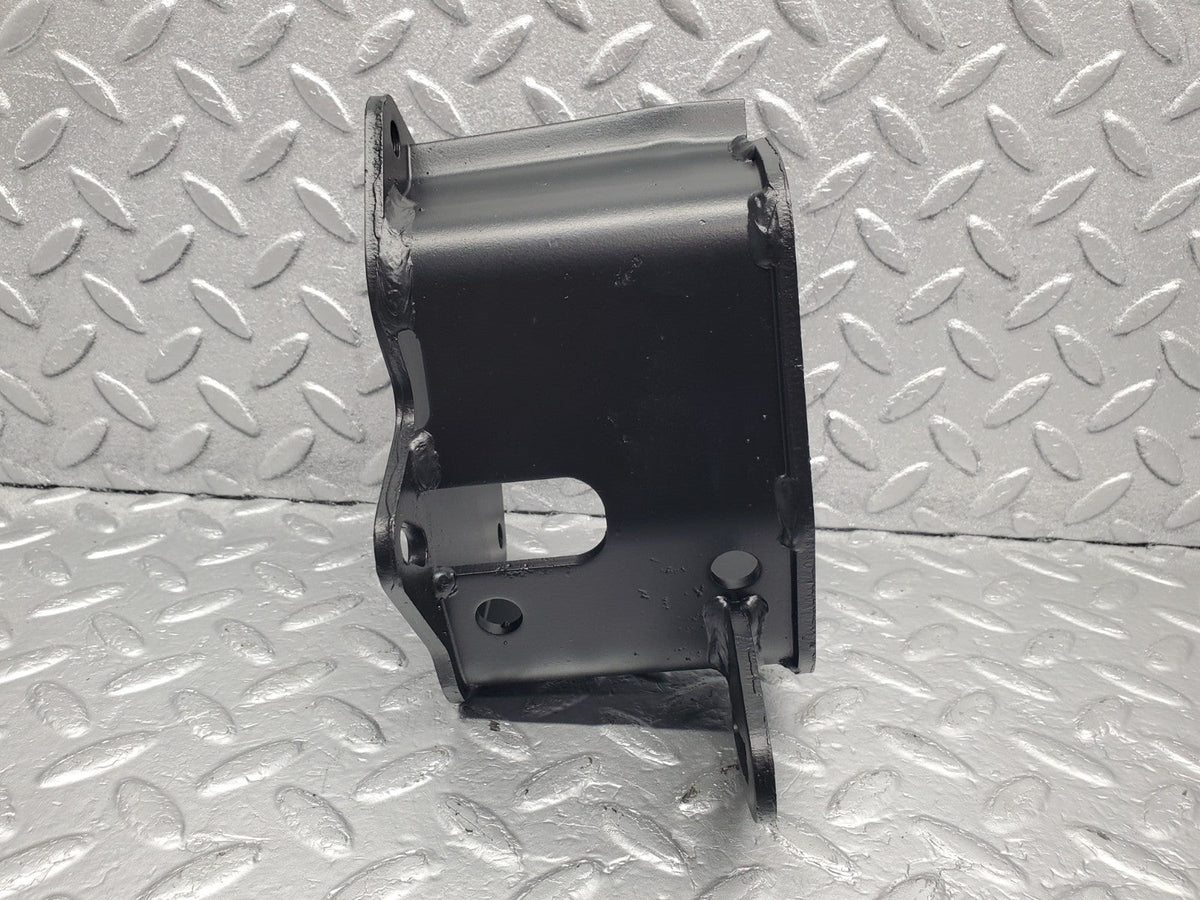 50947 Mercedes-Benz W108 280SE 3.5 Power Steering Pump Bracket