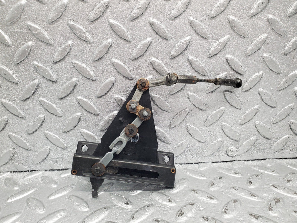 51362 Mercedes-Benz C107 R107 Air Vent Control Lever Centre