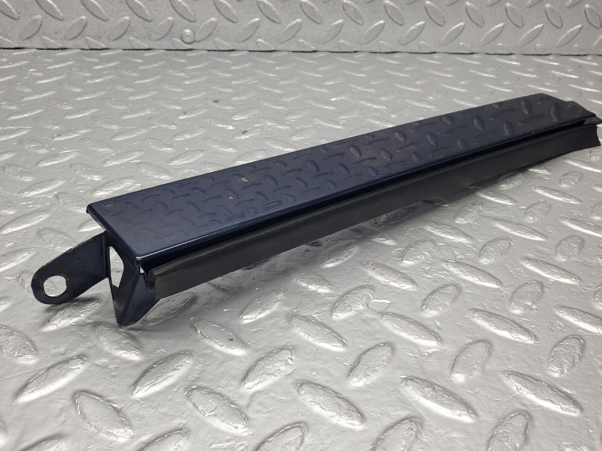 48954 Mercedes-Benz A124 320E Cabriolet Under Headlight Trim Right