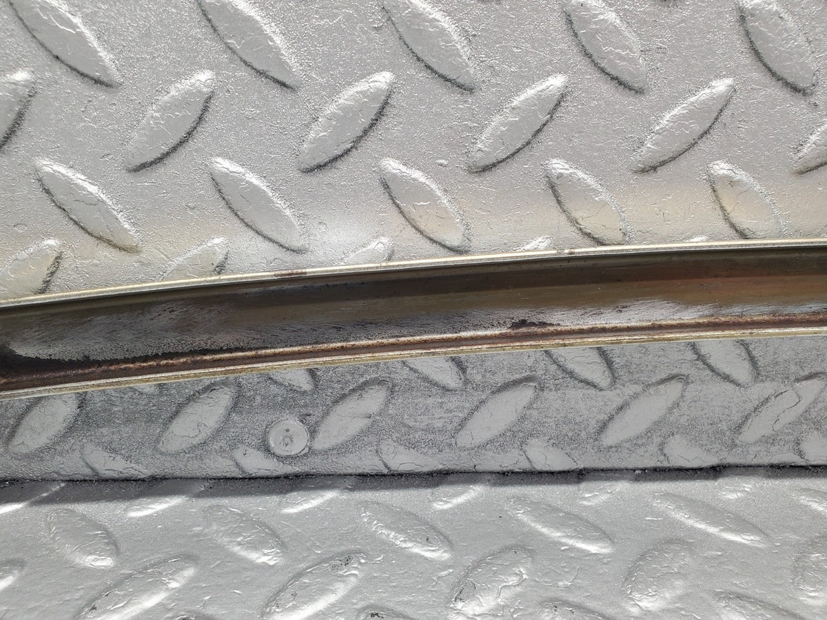 50139 Mercedes-Benz R107 SL Right Door Window Channel