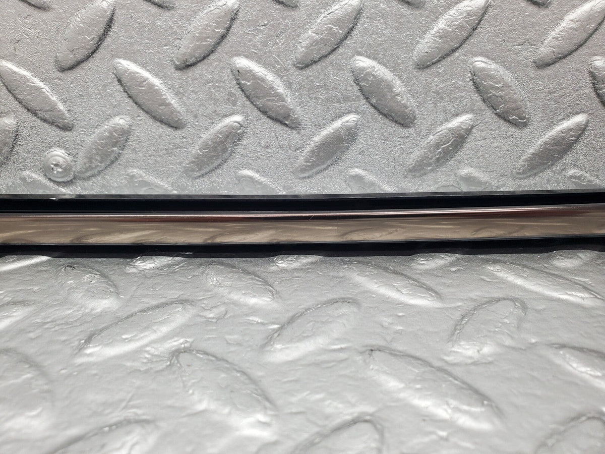 49062 Mercedes-Benz A124 320E Cabriolet A Pillar Sealing Rail Trim Left Side