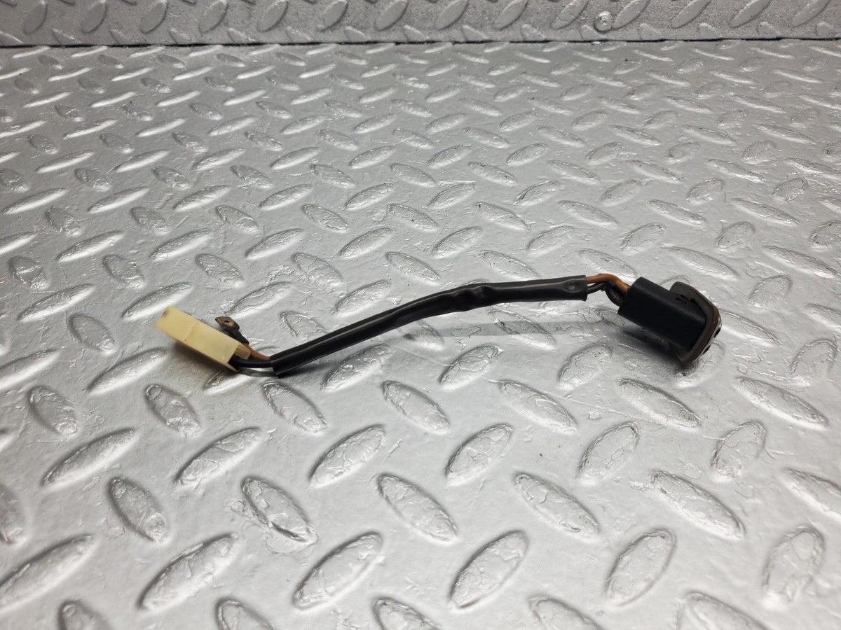 49622 Mercedes-Benz W126 C126 Windscreen Washer Nozzle
