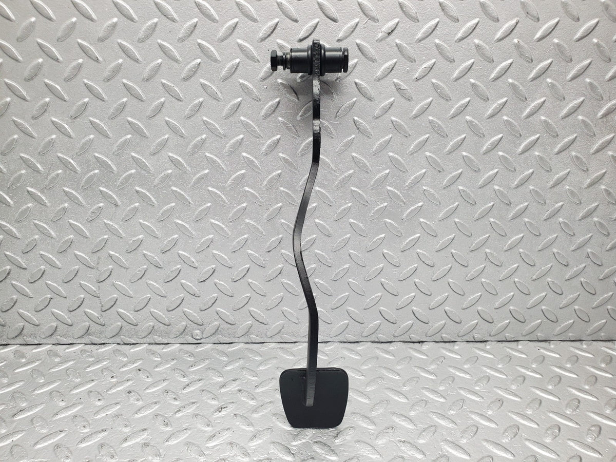 50860 Mercedes-Benz W108 280SE 3.5 Brake Pedal
