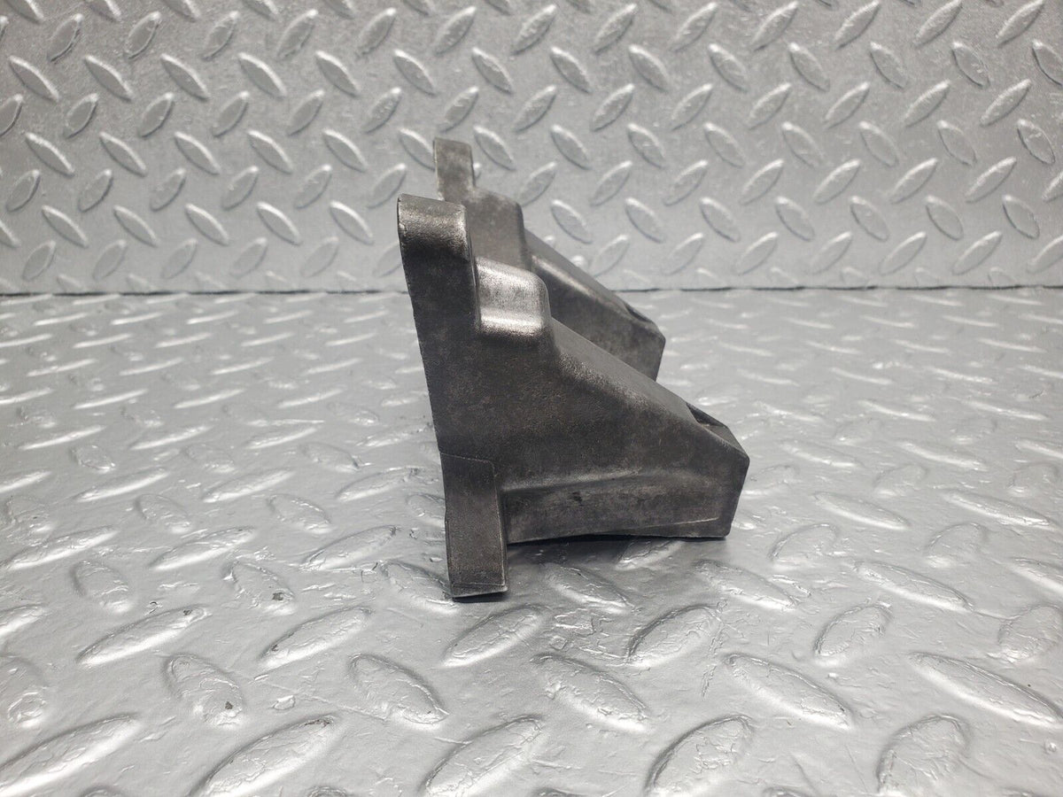 47196 Mercedes-Benz R129 320SL Coupe Gearbox Rear Mount Bracket A1402421340