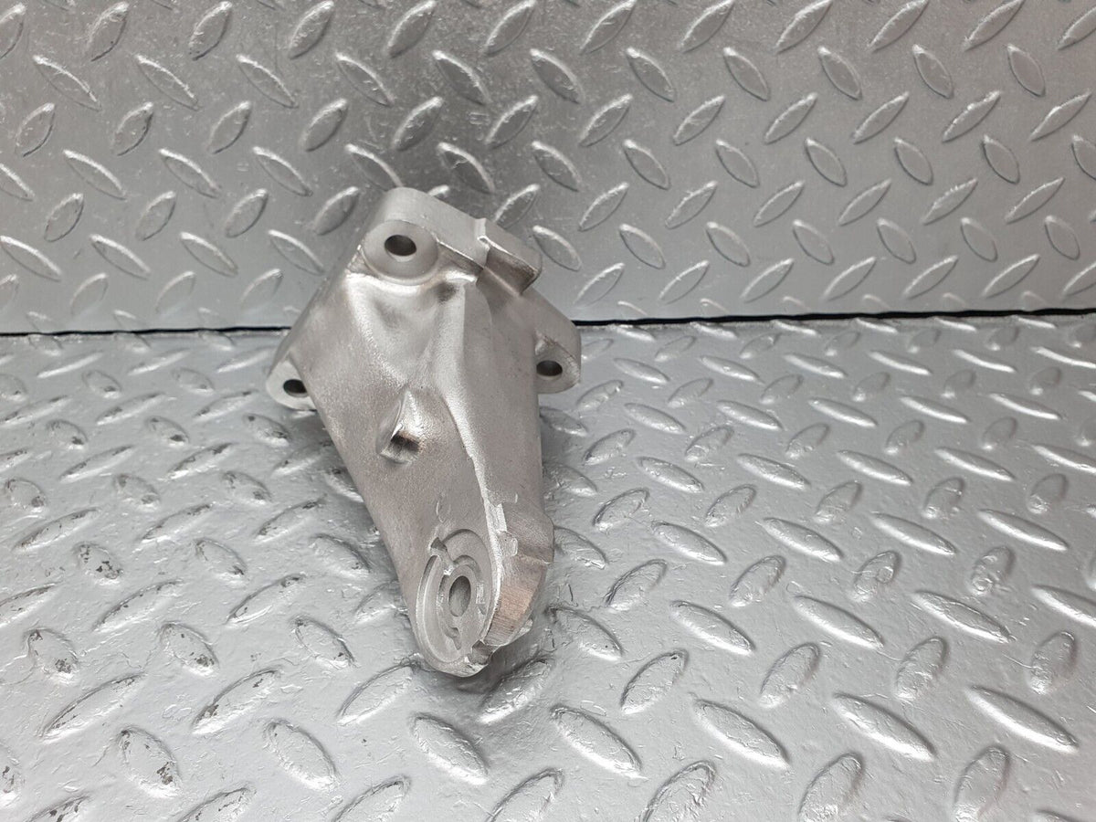 41448 Mercedes-Benz W124 200E Engine Mount Bracket Right Side A1022234204