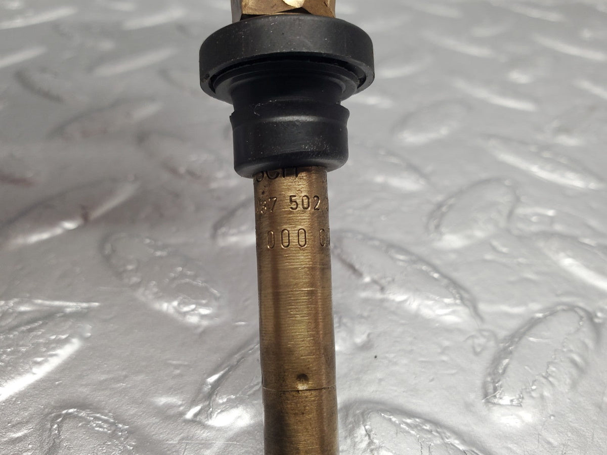 51079 Mercedes-Benz W124 260E Fuel Injector Bosch 0437502047 A0000785623