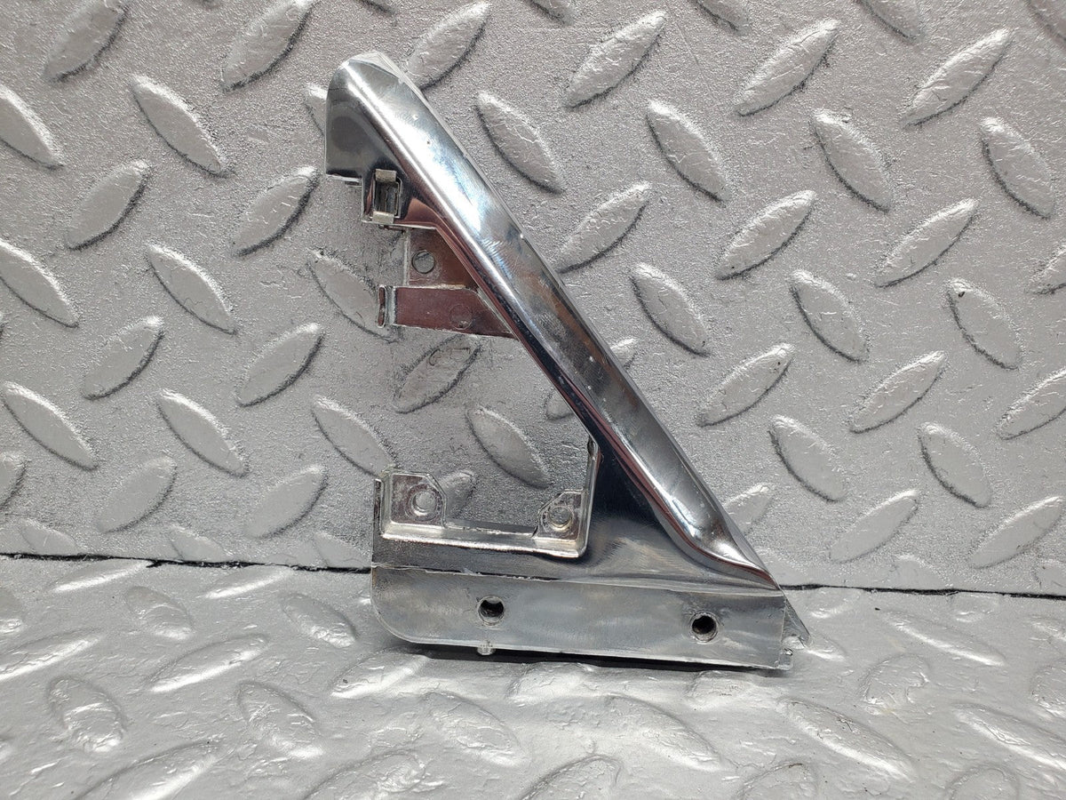 49526 Mercedes-Benz C123 230CE Coupe Right Wing Mirror Triangle Chrome Bracket