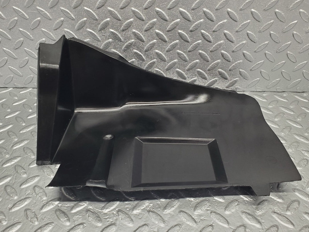 48956 Mercedes-Benz A124 320E Cabriolet Engine Compartment Cover Left Side A1246261930