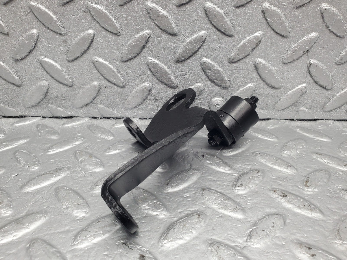 50946 Mercedes-Benz W108 280SE 3.5 Engine Lifting Eye Hook