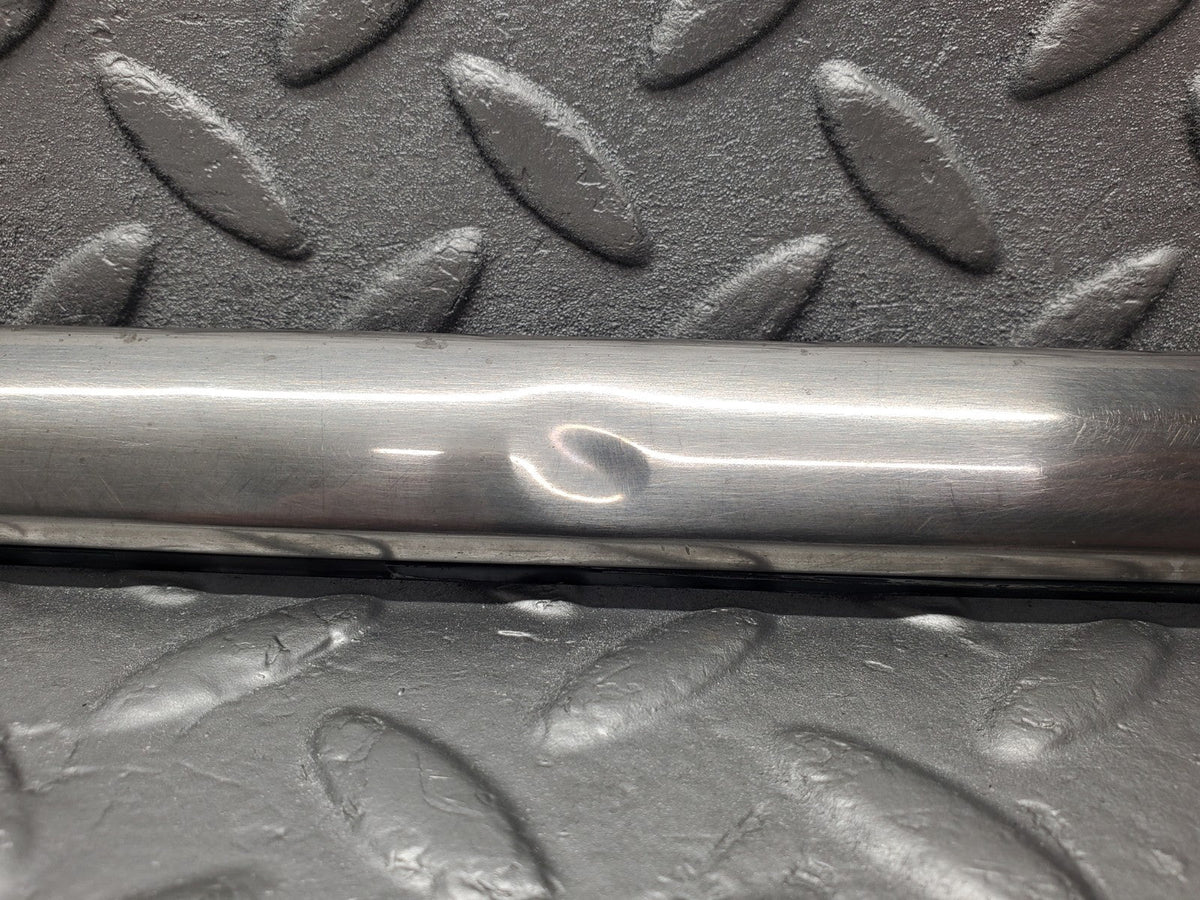 50942 Mercedes-Benz W108 280SE 3.5 Left Skirt Chrome Trim Strip