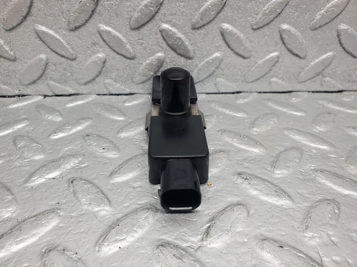 49565 Mercedes-Benz W220 Outside Air Temperature Sensor A2208300272