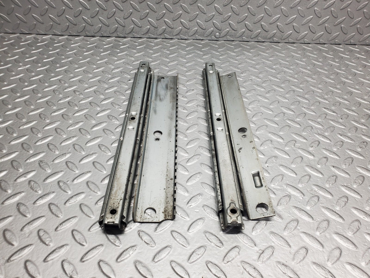 50218 Mercedes-Benz W123 230E Front Left Seat Rail Pair