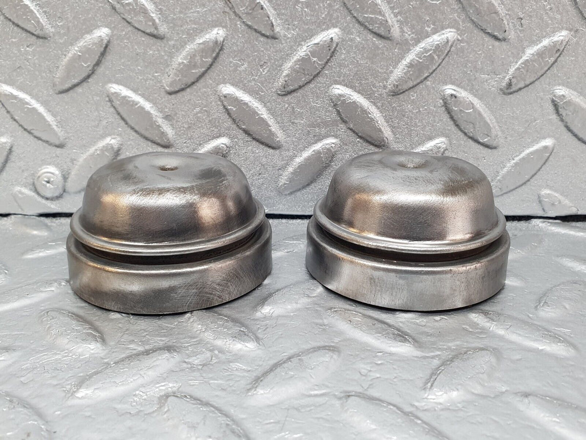 44044 Mercedes-Benz C123 230CE Coupe Wheel Hub Locking Cap Sets