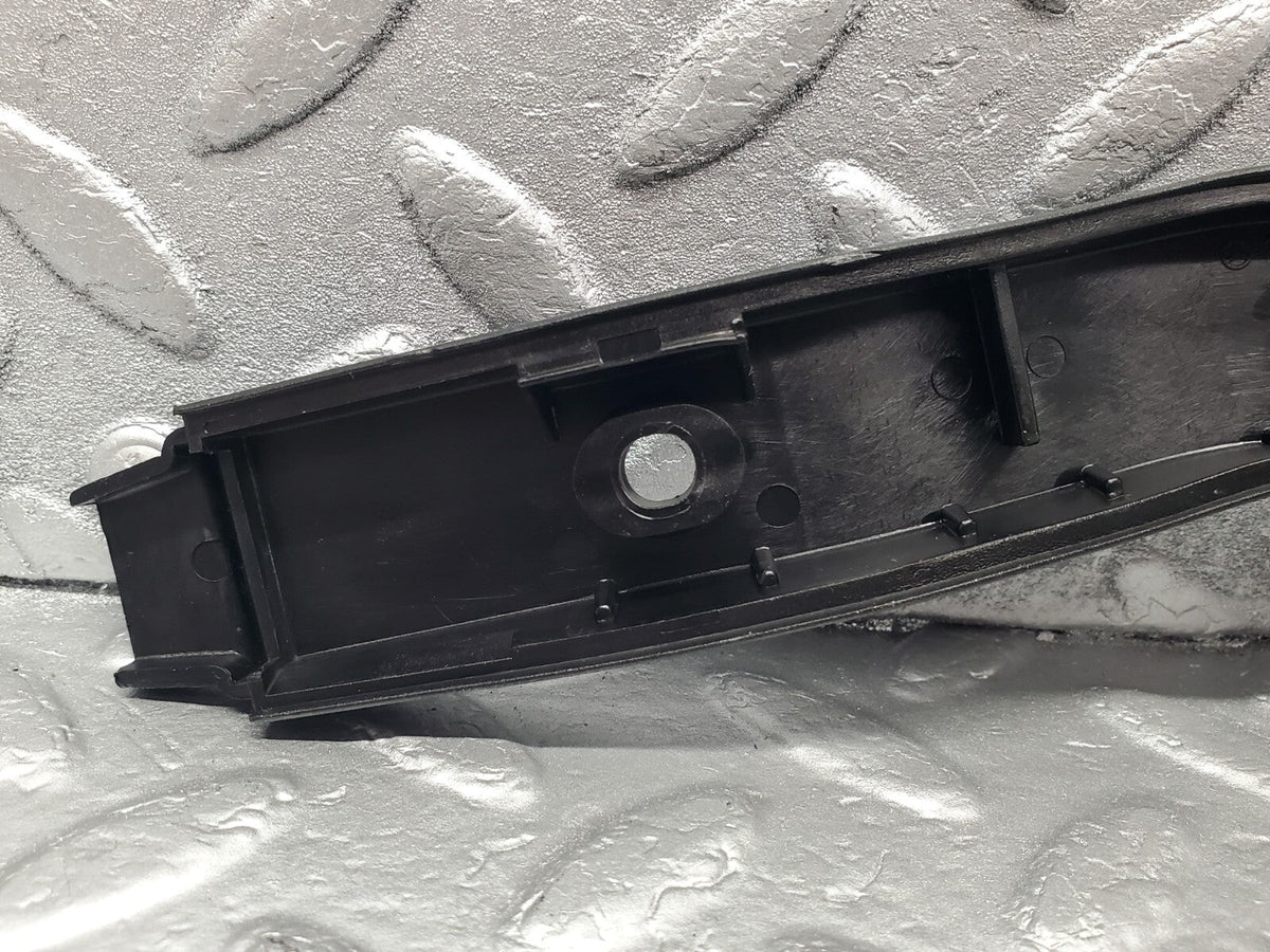 49046 Mercedes-Benz A124 320E Cabriolet Boot Hinge Cable Protector Trim A1246943925
