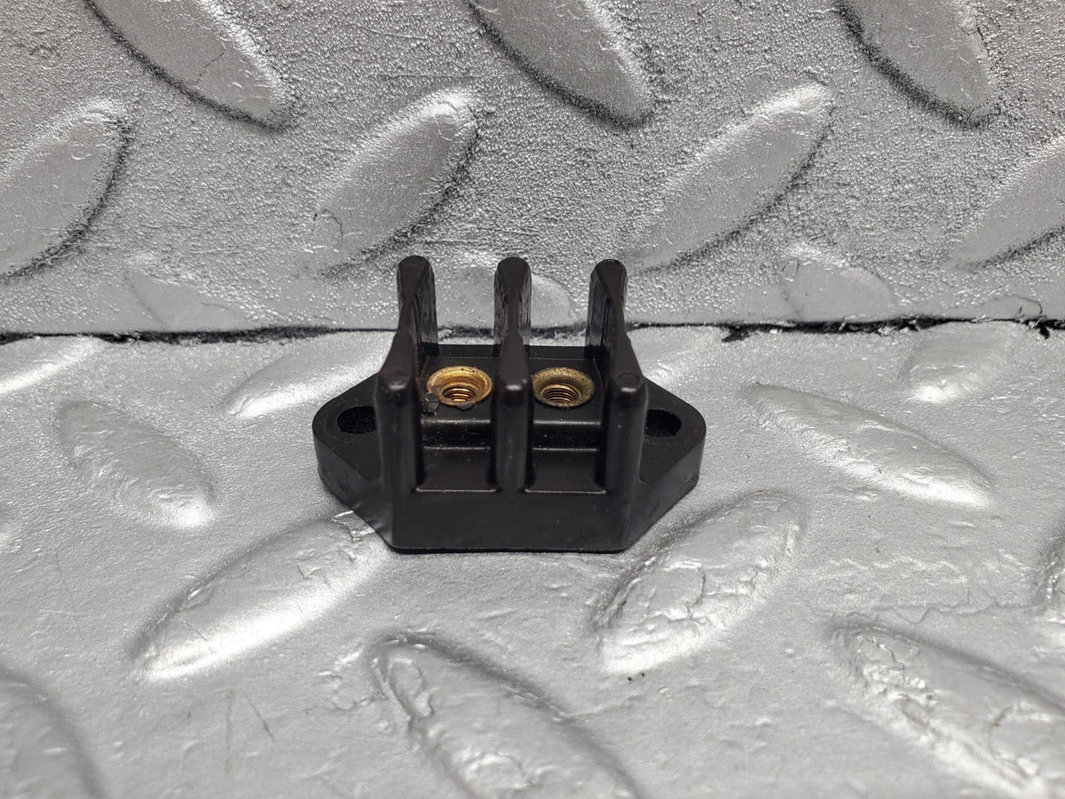 49687 Mercedes-Benz R107 380SL Cable Wire Connector 20490