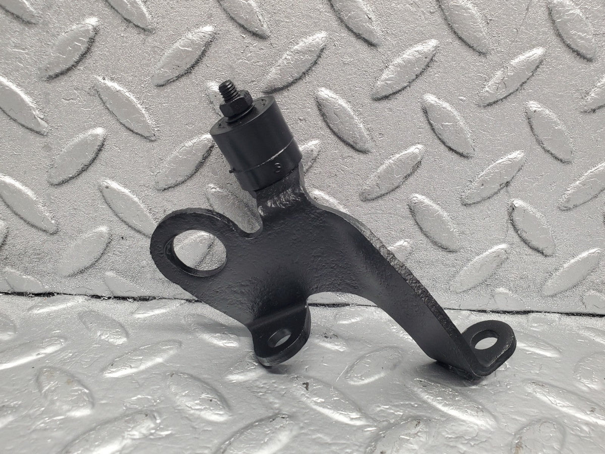 50946 Mercedes-Benz W108 280SE 3.5 Engine Lifting Eye Hook