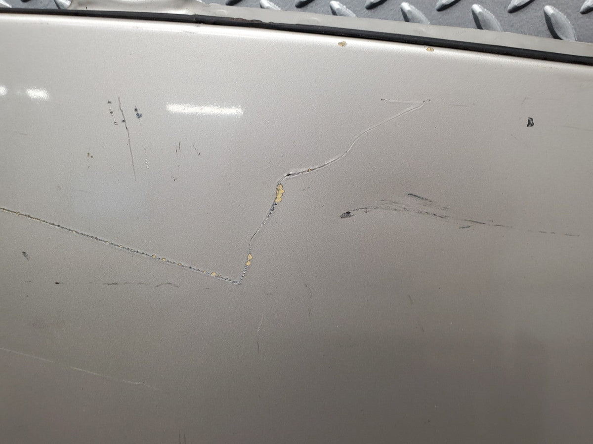 49484 Mercedes-Benz W201 Bonnet
