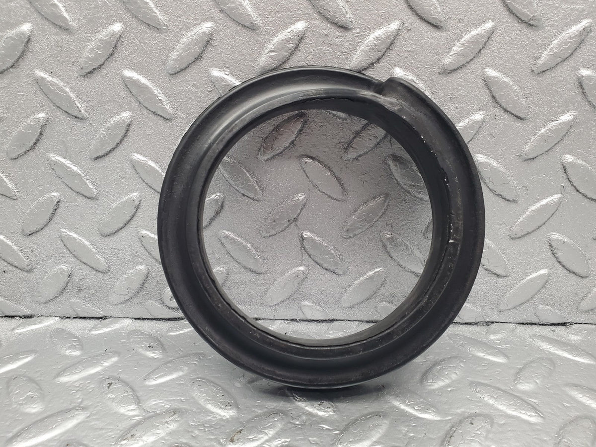 50943 Mercedes-Benz W108 280SE 3.5 Rubber Bushing 18mm A1083250385