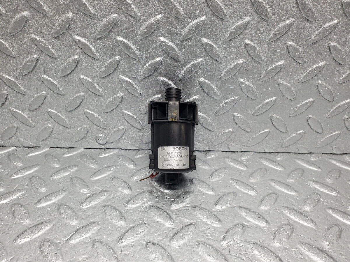 47568 Mercedes-Benz C126 500SEC Coupe Temperature Sensor Bosch A0008306108 0130002806