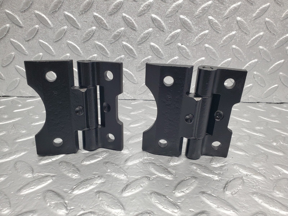 48313 Mercedes-Benz C126 Coupe Door Hinge Right Side A1237200037