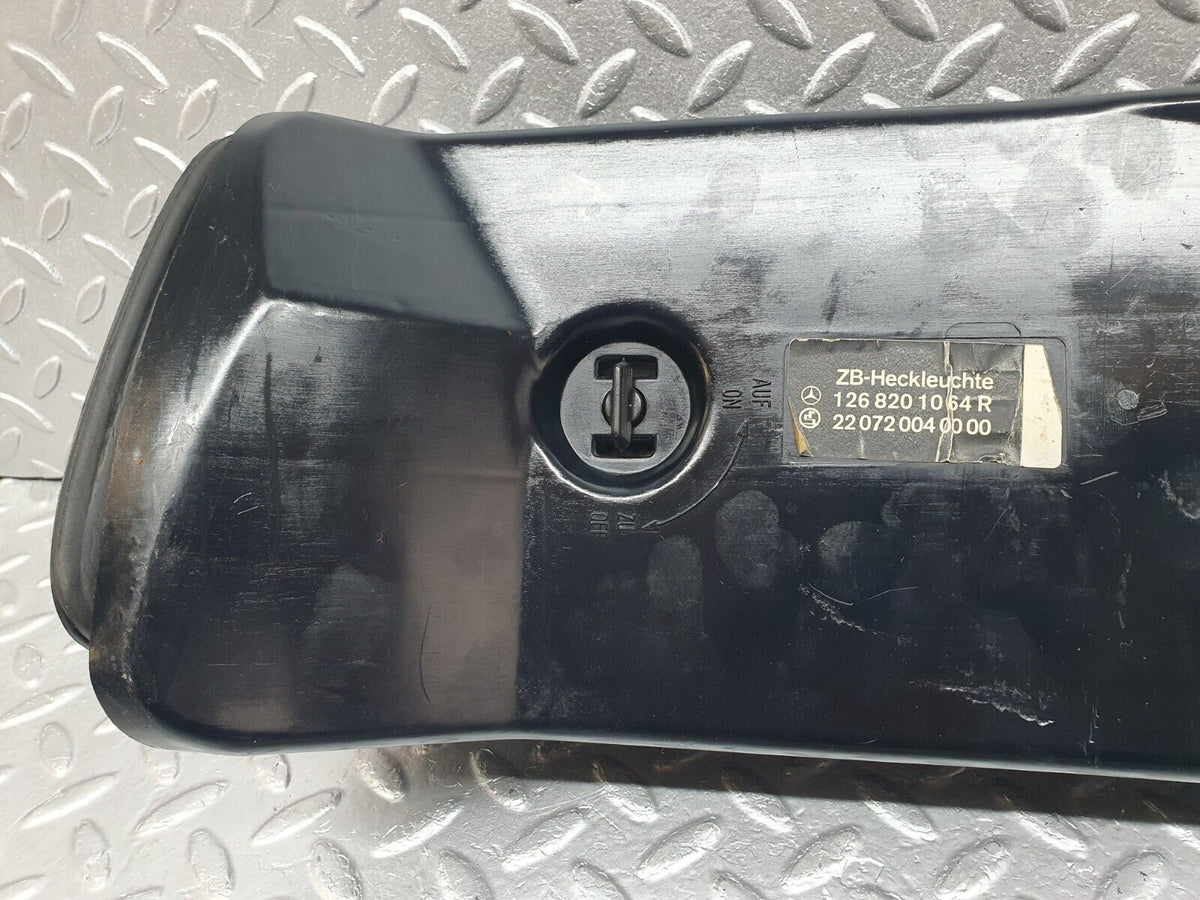 43621 Mercedes-Benz C126 380SEC Coupe Tail Light Right Side A1268201064