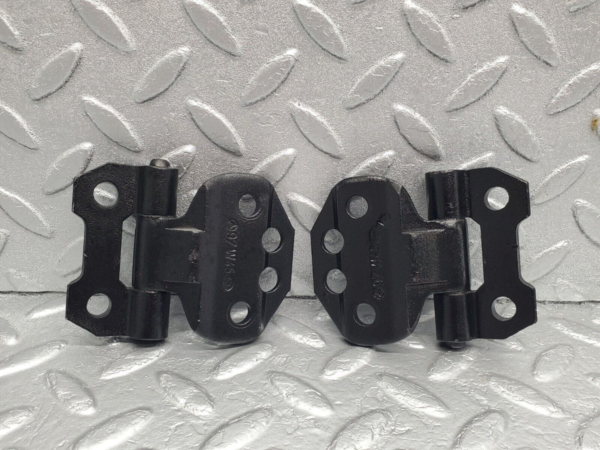 47101 Mercedes-Benz R129 320SL Coupe Door Hinge Right Side