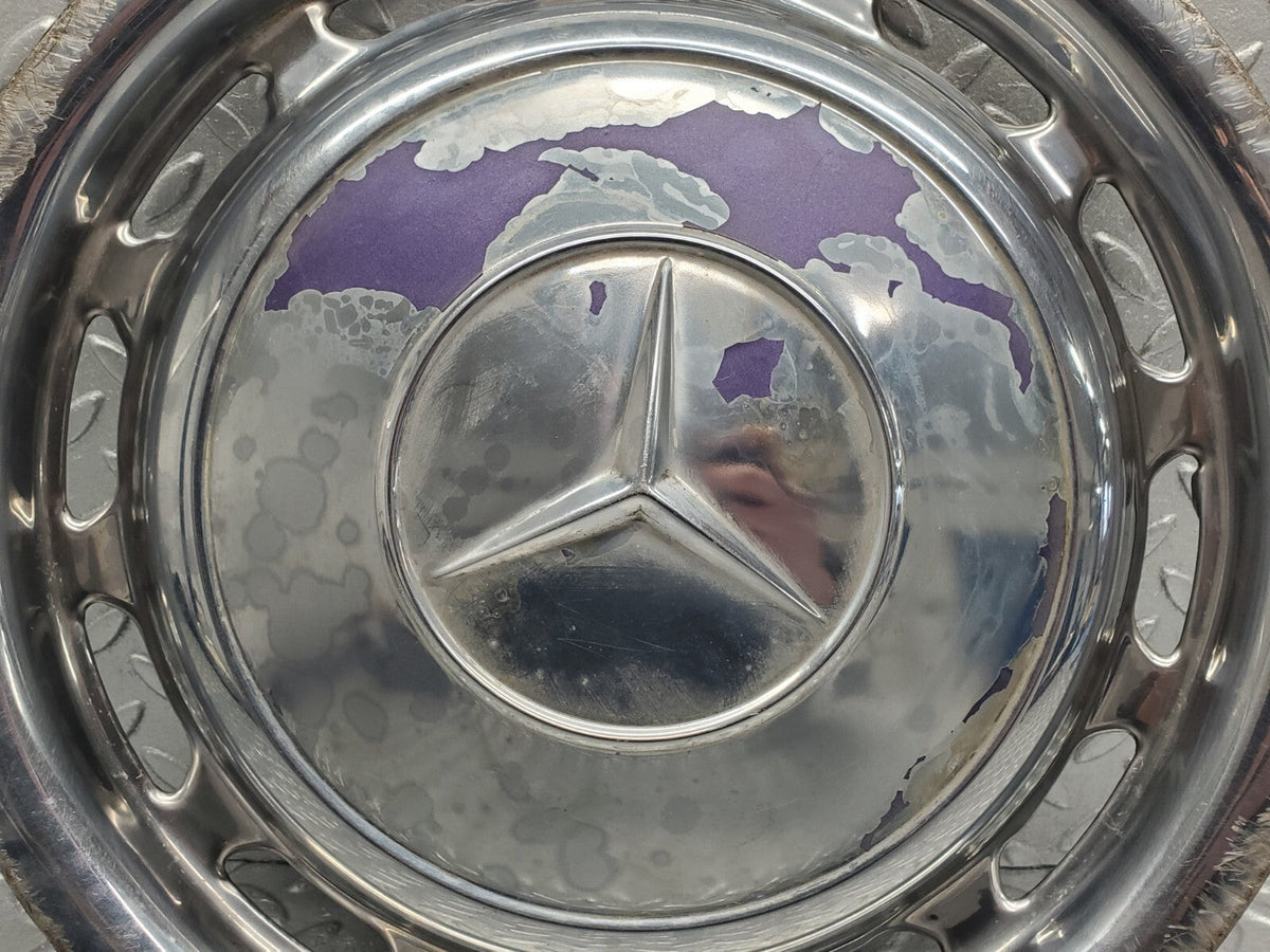 48394 Mercedes-Benz Wheel Trim Hub Cap 14"
