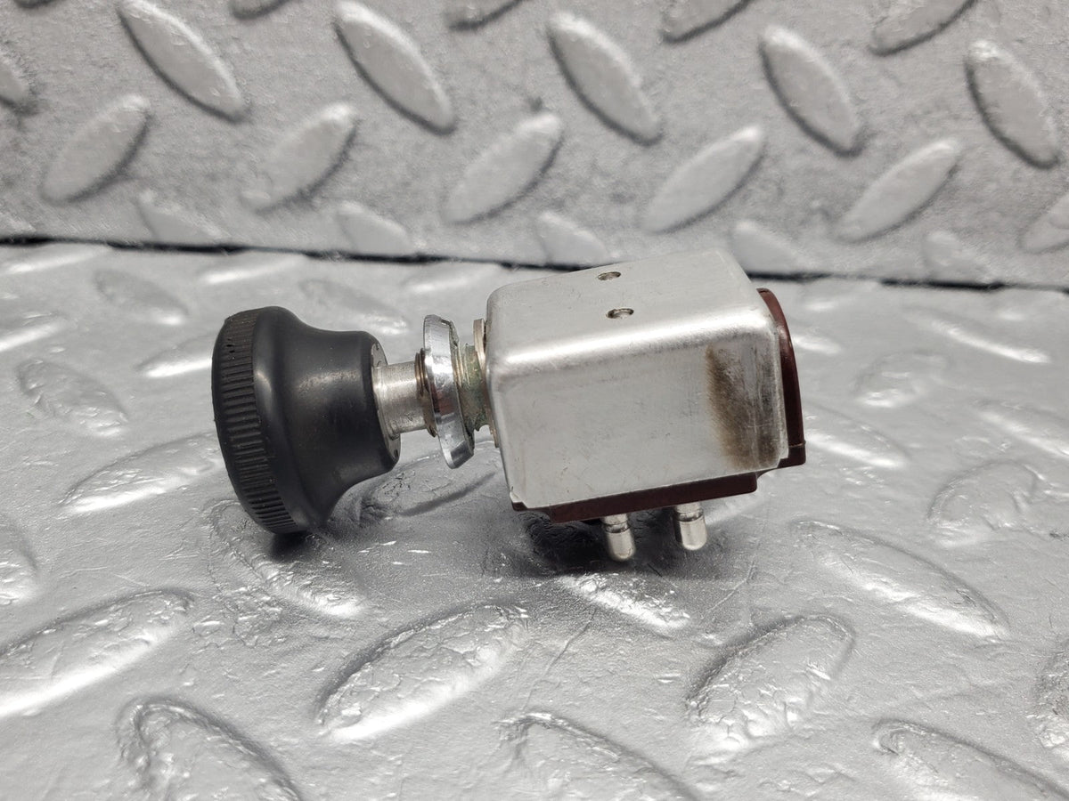 50499 Mercedes-Benz W108 280SE 3.5 3 Pin Pull Switch