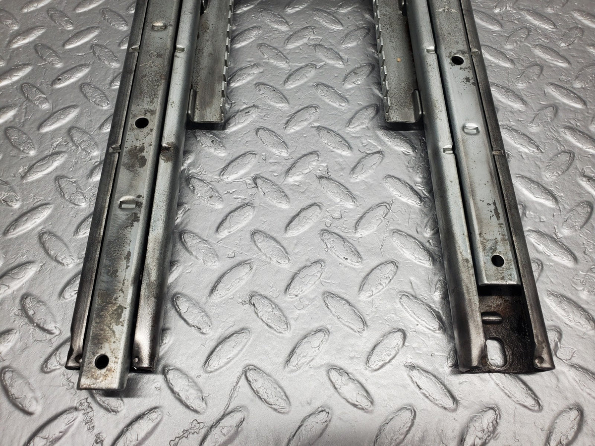 50198 Mercedes-Benz C123 280CE Coupe Front Left Seat Rail Pair