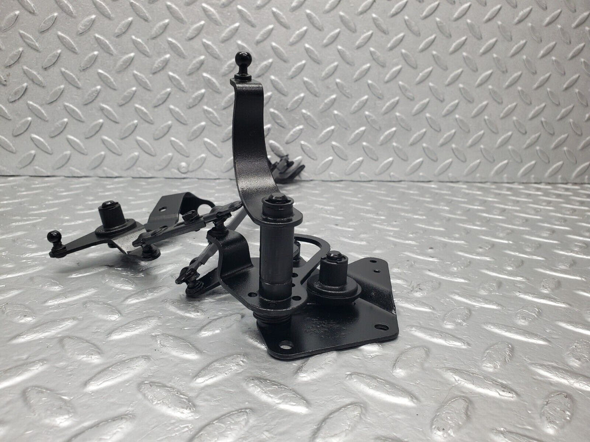 46724 Mercedes-Benz C123 280CE Coupe Throttle Linkage