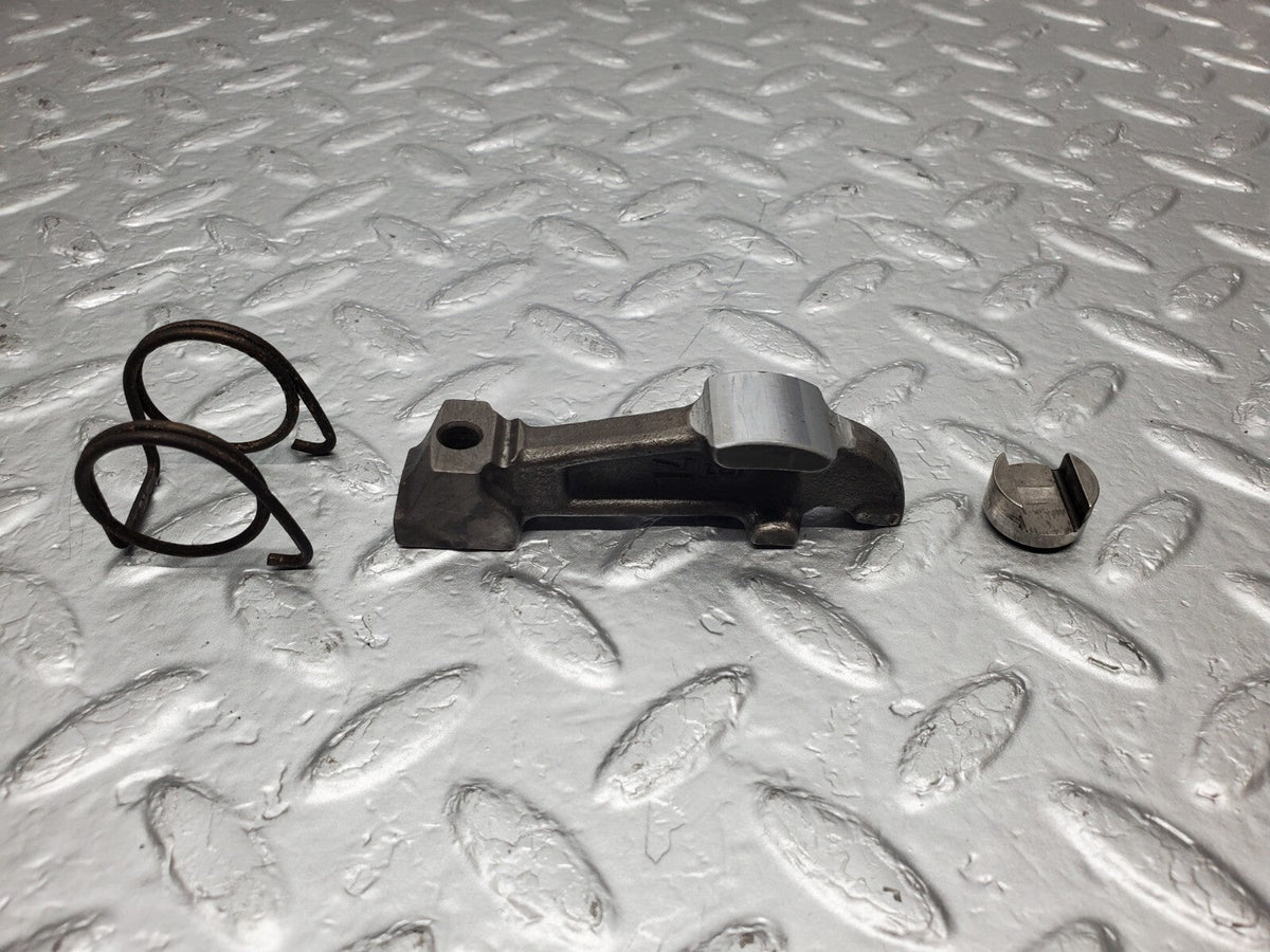 48880 Mercedes-Benz W108 Valve Rocker Arm With Retaining Spring & Tappet