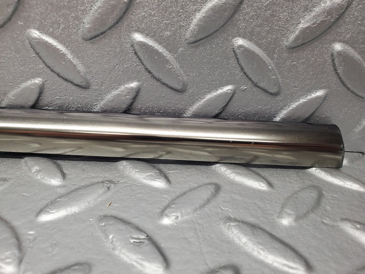 49067 Mercedes-Benz A124 320E Cabriolet Rear Left Window Moulding Trim