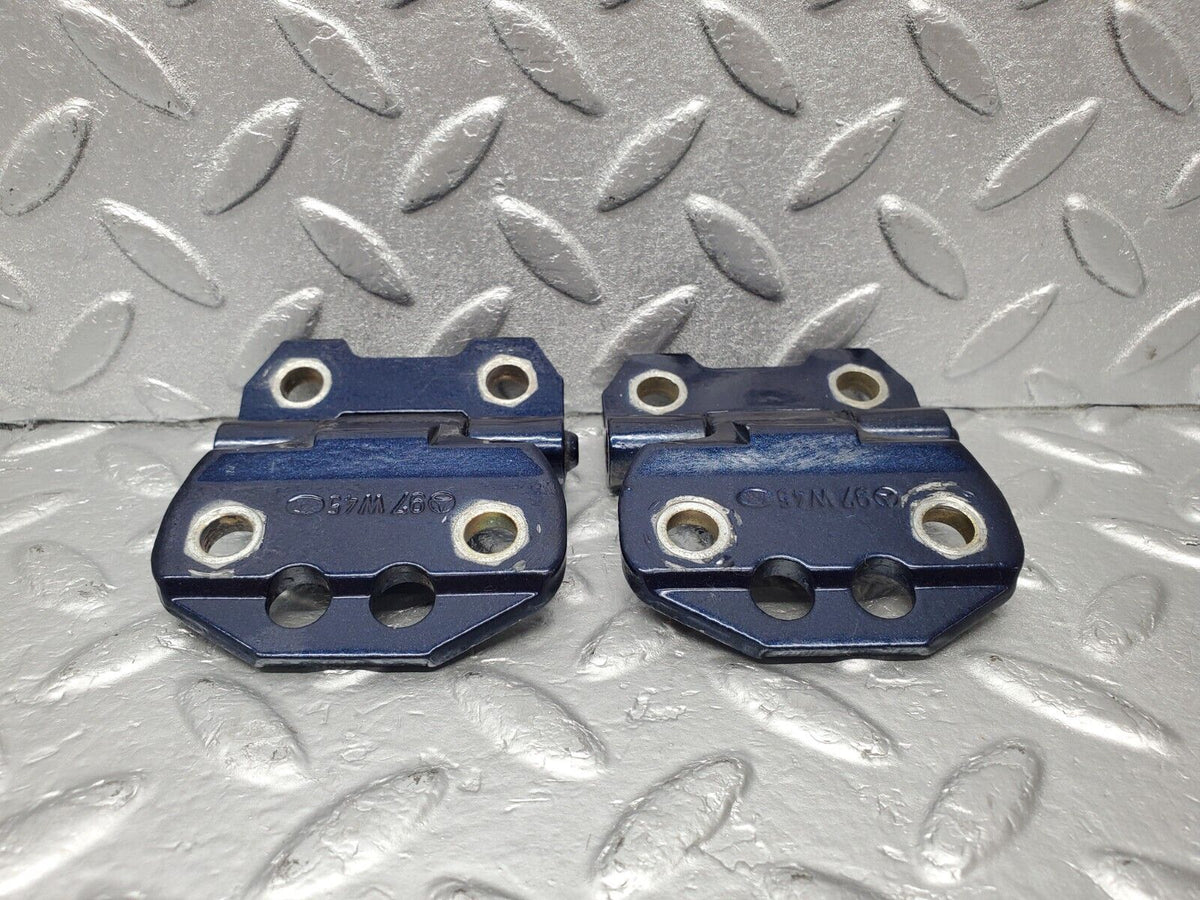 46993 Mercedes-Benz R129 320SL Coupe Door Hinge Left Side