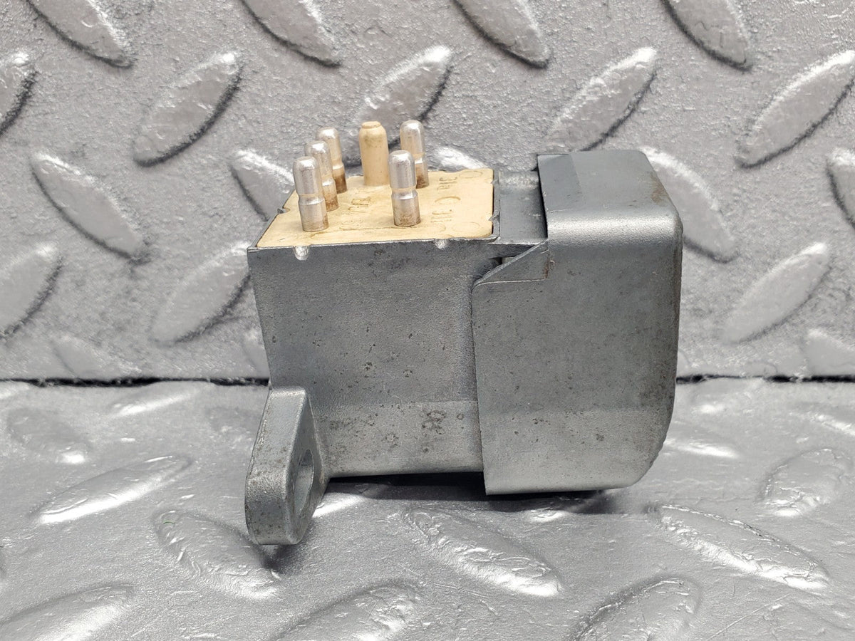 50502 Mercedes-Benz W108 280SE 3.5 Windscreen Washer Switch