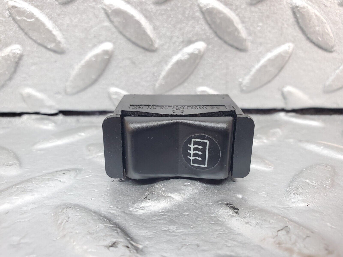 44362 Mercedes-Benz W123 280E Rear Windscreen Defroster Switch A0008206110