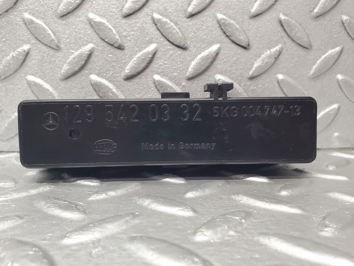 46784 Mercedes-Benz R129 320SL Coupe Light Control Unit A1295420332