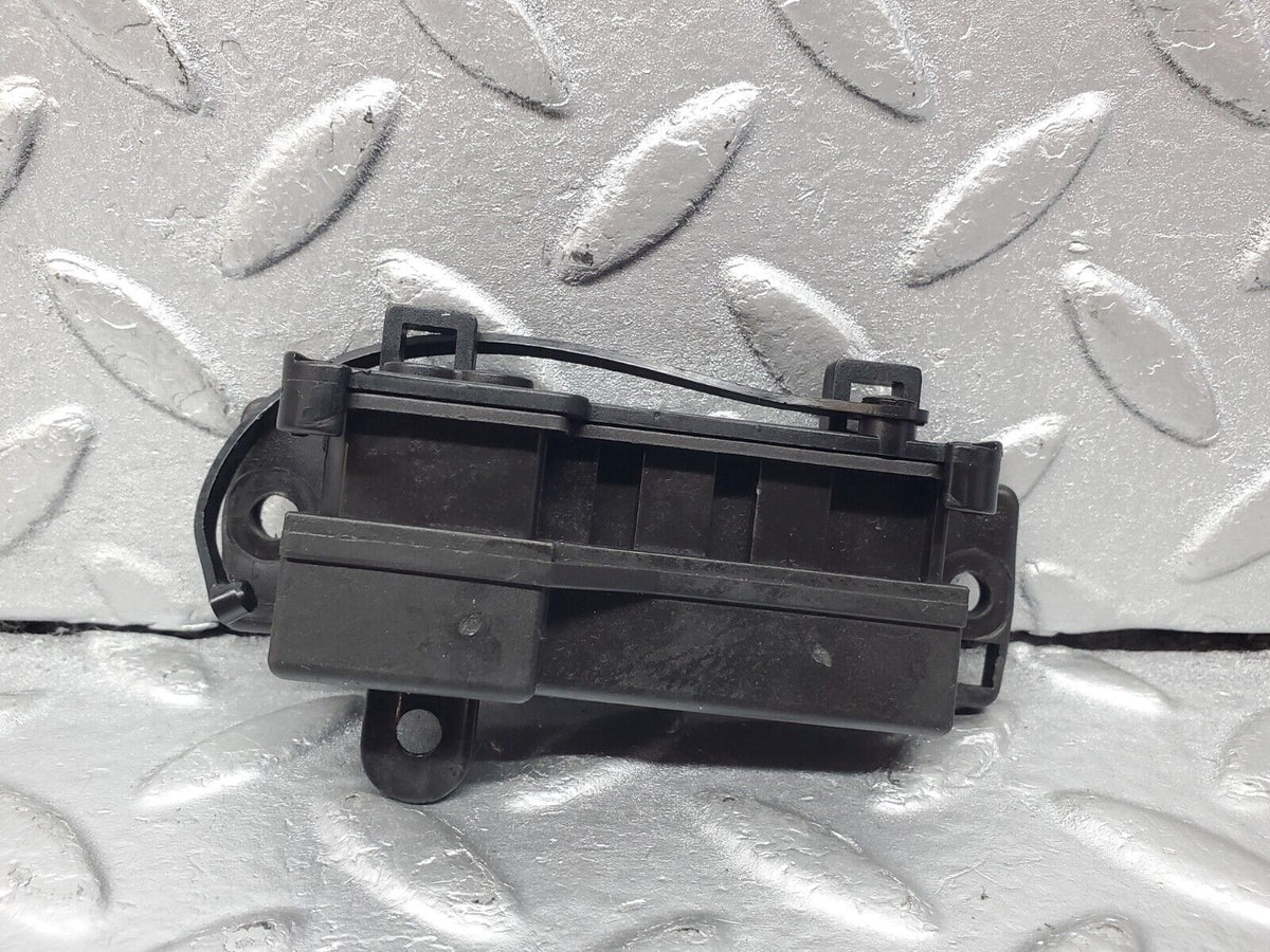 45591 Mercedes-Benz W126 420SE Diagnostic Connector A1265459740