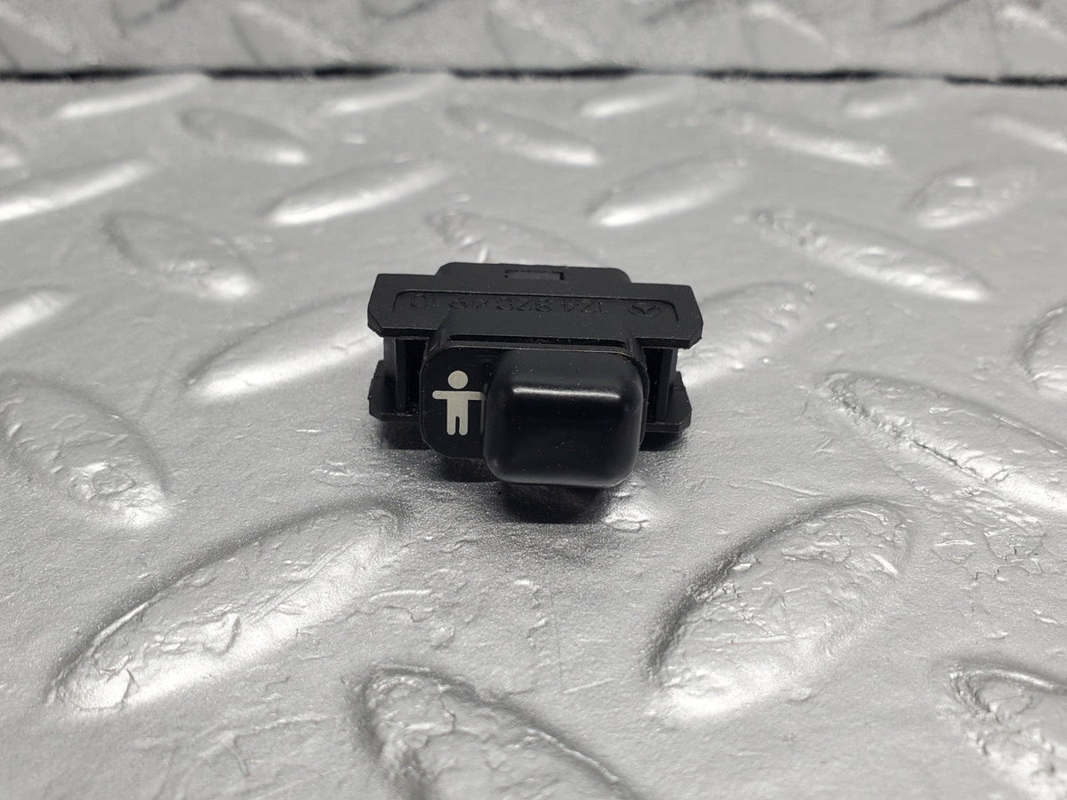 49120 Mercedes-Benz A124 320E Cabriolet Child Lock Control Switch A1248204910