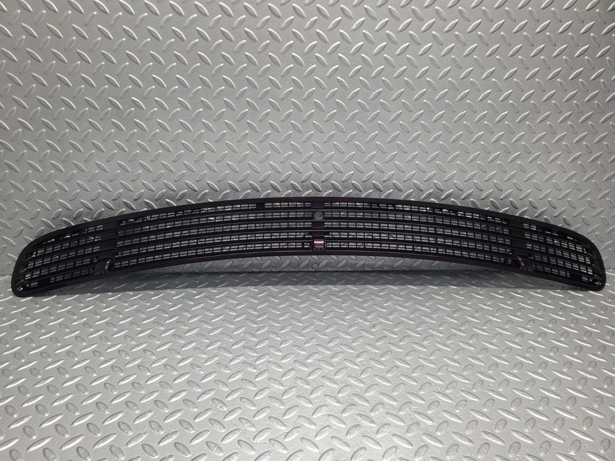 49560 Mercedes-Benz W220 Bonnet Upper Grill & Windscreen Washer Nozzle