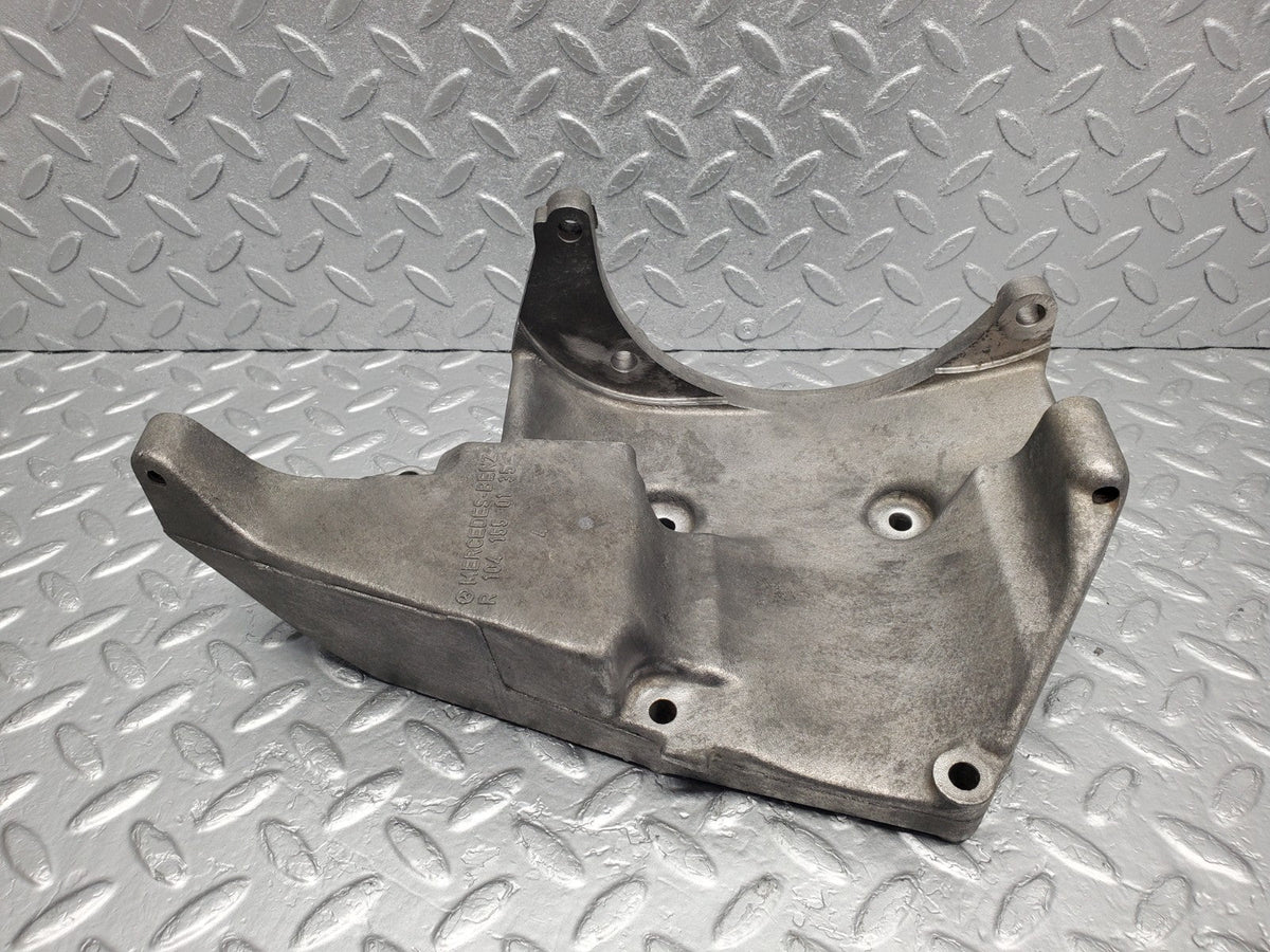 49214 Mercedes-Benz A124 320E Cabriolet Alternator Generator Bracket A1041550135