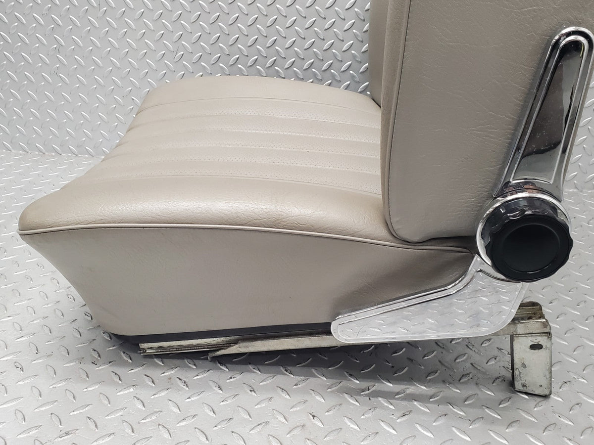 50801 Mercedes-Benz W108 280SE 3.5 Left Passenger Seat Grey