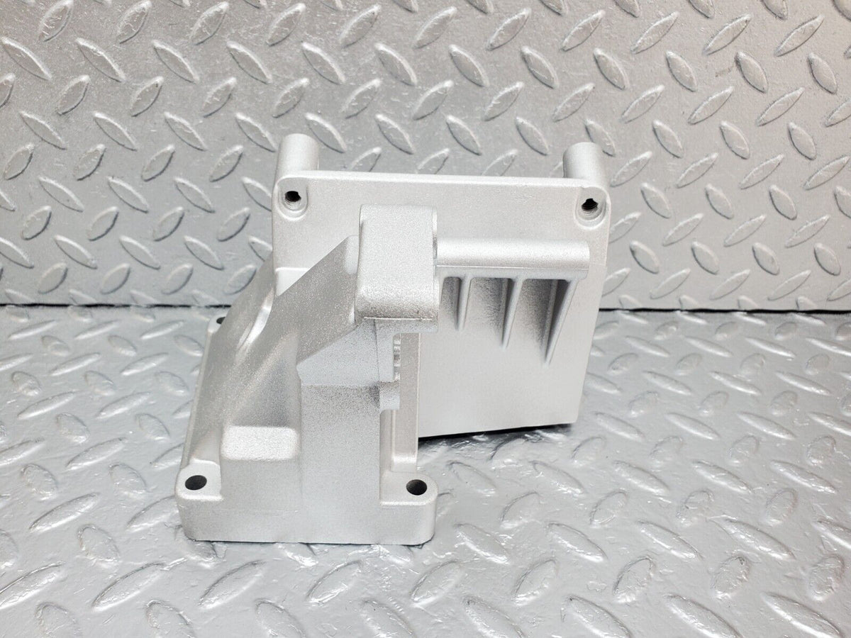 45081 Mercedes-Benz R129 300SL Coupe Power Steering Pump Bracket A1031310935