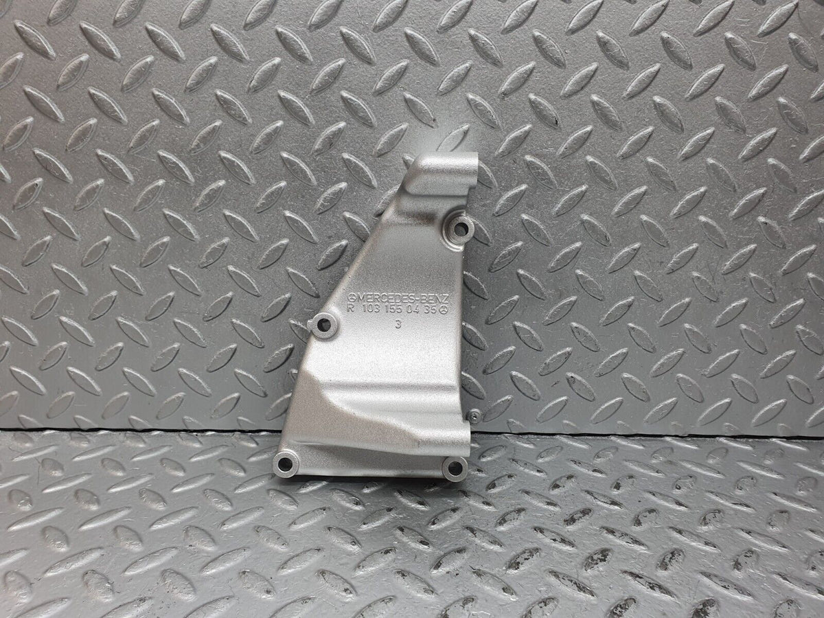 41214 Mercedes-Benz W126 300SE Alternator Generator Bracket A1031550435