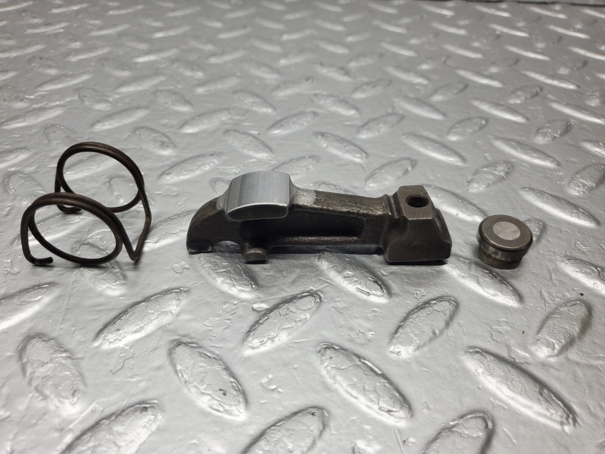 48865 Mercedes-Benz W108 Valve Rocker Arm With Retaining Spring & Tappet