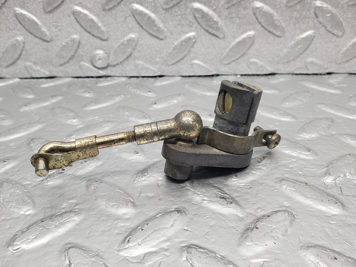 48548 Mercedes-Benz W108 Quarter Window Opener Linkage Right Side