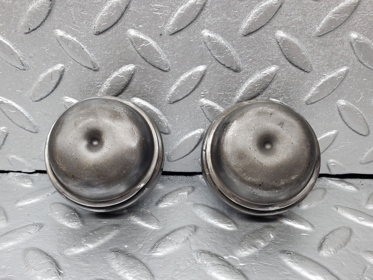 44489 Mercedes-Benz W123 280E Wheel Hub Locking Cap Sets